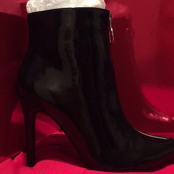 Cat walk booties - Picture 4 of 5